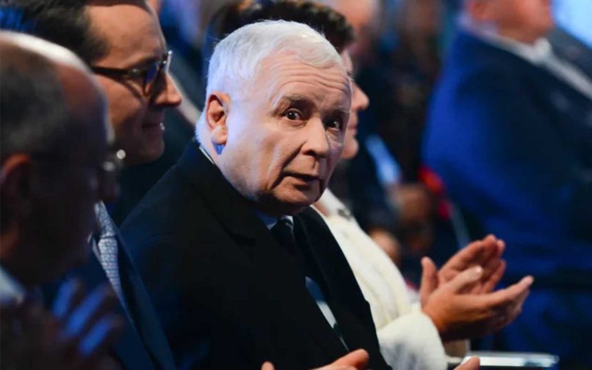 Szpital, interwencja i polityczna ofensywa. Co dzieje się wokół Jarosława Kaczyńskiego?