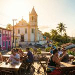 Arraial d'Ajuda: Brazylijski Raj, Który Zdefiniował Gościnność na Nowo. Analiza Fenomen