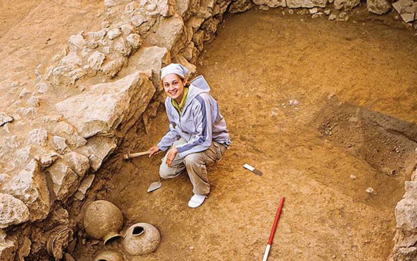 Alfabet starszy niż sądziliśmy? Sensacyjne odkrycie w syryjskim grobowcu zmienia podręczniki historii