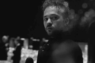 Nie żyje Kryspin Sandak. 23-letni dziennikarz TVP3 Katowice zmarł niespodziewanie, pozostawiając pustkę w redakcji