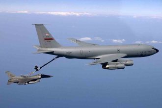 Katastrofa amerykańskiego samolotu tankującego KC-135 w zachodnim Iraku. Tragedia załogi w cieniu eskalacji na Bliskim Wschodzie