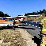 Awaryjne Lądowanie Cessny 182 na Autostradzie A1: Mistrzowski Pilotaż, Procedury Bezpieczeństwa i Błyskawiczna Akcja Służb Ratunkowych