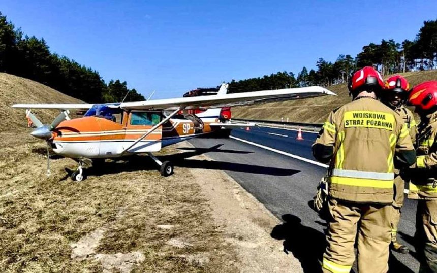 Awaryjne Lądowanie Cessny 182 na Autostradzie A1: Mistrzowski Pilotaż, Procedury Bezpieczeństwa i Błyskawiczna Akcja Służb Ratunkowych