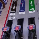 Rynkowe trzęsienie ziemi na stacjach benzynowych: Nowe limity cen paliw od wtorku, 14 kwietnia. Jak to wpłynie na Twoje finanse?