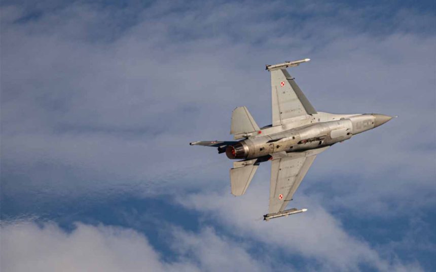 Stan najwyższej gotowości: Polska podrywa myśliwce w cieniu zmasowanego ataku na Ukrainę