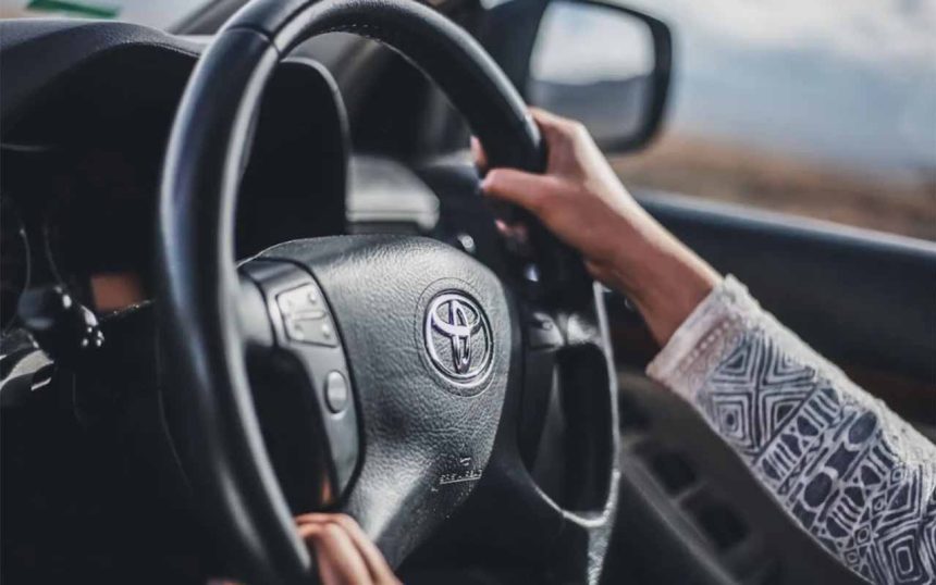 Nocne Koczowiska i Ekstremalna Desperacja: Dramatyczna Walka o Termin Egzaminu na Prawo Jazdy w Polsce