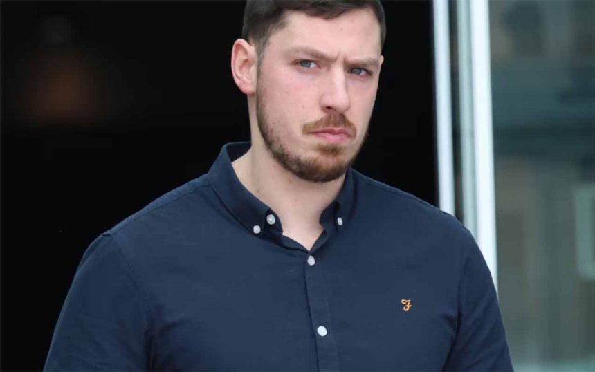 Szokujący incydent w przestworzach: Stewardesa Ryanair zmuszona do odejścia z pracy po napaści na tle seksualnym