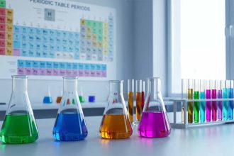 Matura z chemii 2026: Wzory, reakcje i kluczowe zagadnienia do powtórki