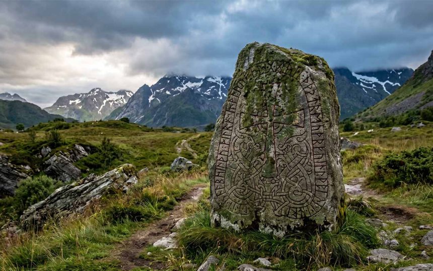 Mitologia nordycka: Thor, Odyn, Loki i Ragnarök — kompletny przewodnik