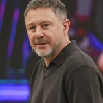 Andrzej Piaseczny ujawnił, dlaczego jako dziecko przestał chodzić do spowiedzi. W podcaście mówił też o wierze, apostazji, partnerze i publicznym pokazywaniu religii przez celebrytów w Polsce. Teraz.