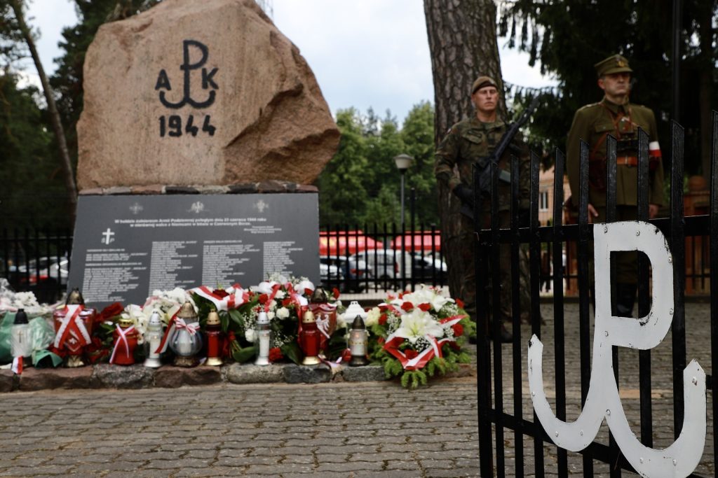 82. rocznica bitwy pod Czerwonym Borem. Na Podlasiu uczczono poległych partyzantów i żołnierzy
