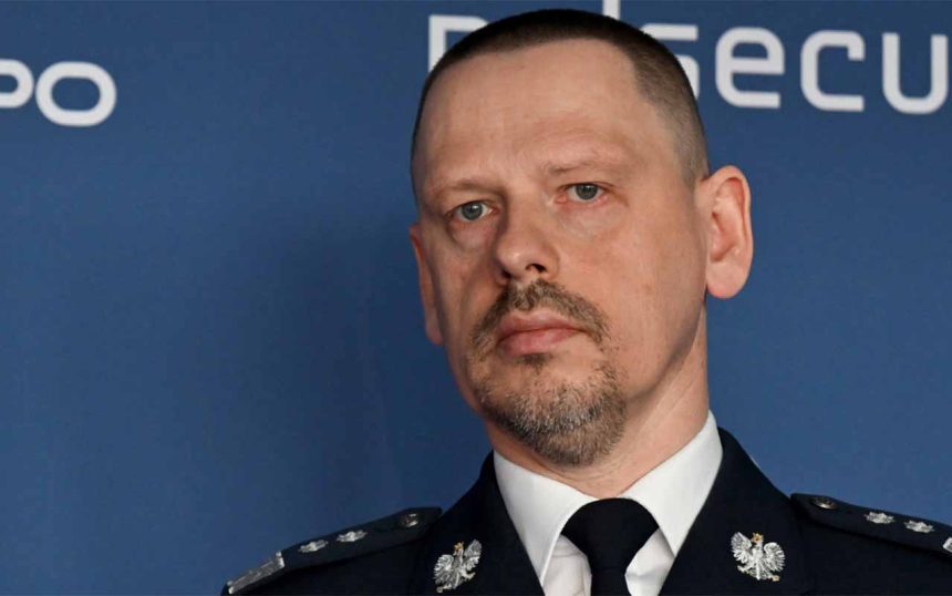 Marek Boroń Odpiera Zarzuty: Kaskadowe Fałszywe Alarmy