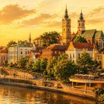 Najcieplejsze miasta w Polsce: sprawdzamy Wrocław, Opole, Słubice, Tarnów i inne miejsca, w których latem najczęściej notuje się upały. Zobacz dane IMGW, rekordy i różnice regionalne.