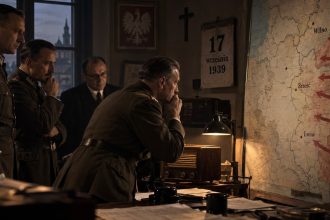 17 września 1939 Armia Czerwona zaatakowała Polskę. Sprawdzamy pierwsze 24 godziny: przekroczenie granicy, reakcję władz, rozkaz Rydza-Śmigłego, walki KOP i ewakuację rządu do Rumunii. Co było dalej?