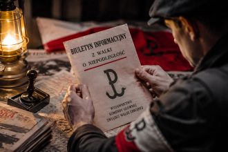 27 września 1939 r. powstała Służba Zwycięstwu Polski. Wyjaśniamy, jak rozwinęło się Polskie Państwo Podziemne, jak działały AK, Delegatura, sądy i tajne szkolnictwo.